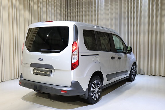 Ford Connect Tourneo 13 of 26