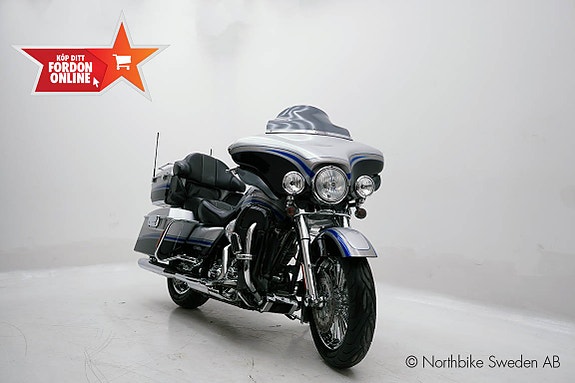 Harley-Davidson CVO Electra Ultra Classic FLHTCUSE *NY SKICK!* 2 of 19