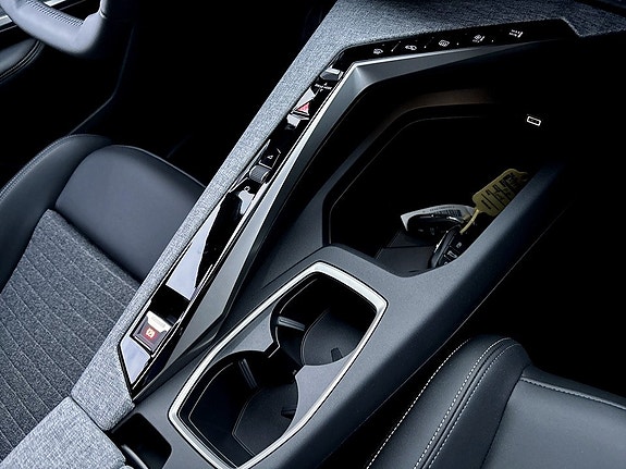Peugeot 3008 10 of 14