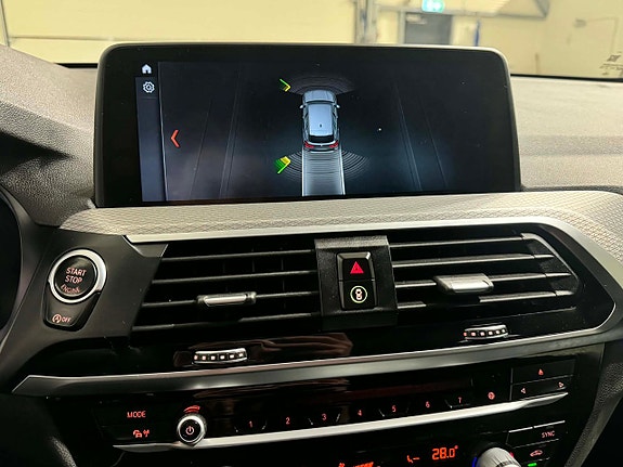 BMW X3 20 of 24