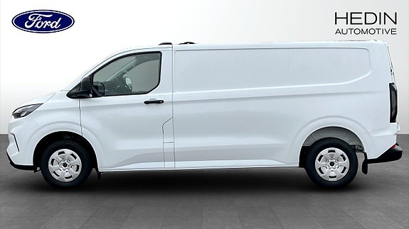 Ford Transit Custom 6 of 12