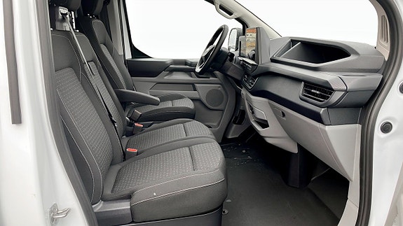 Ford Transit Custom 3 of 5