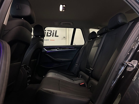 BMW 520d 14 of 30