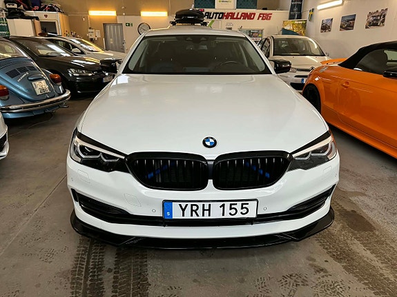 BMW 520d 2 of 5