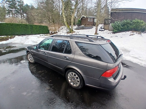 Saab 9-5 3 of 5