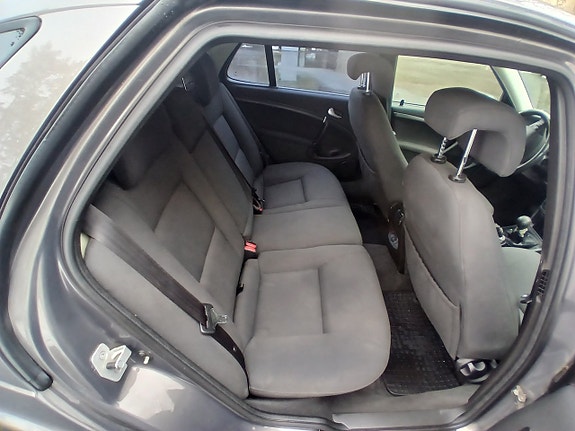 Saab 9-5 6 of 7
