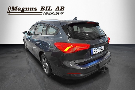 Ford Focus 4 of 5