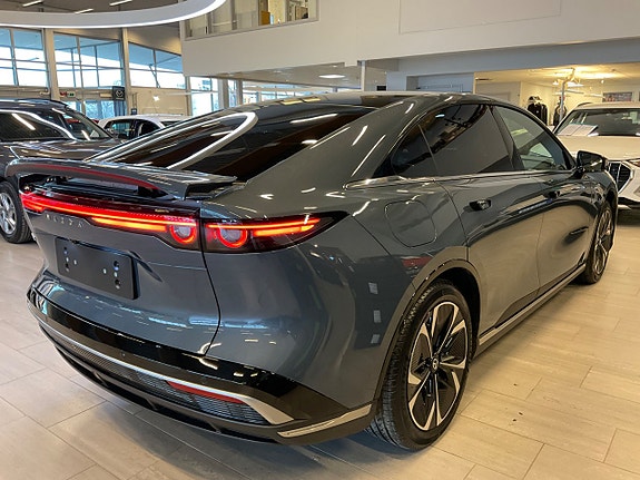 Mazda 6e 4 of 18