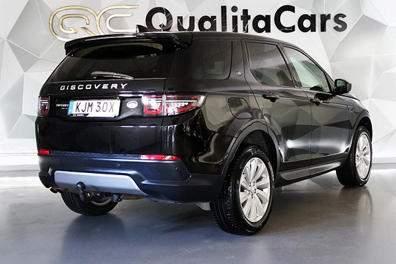 Land Rover Discovery Sport 4 of 5