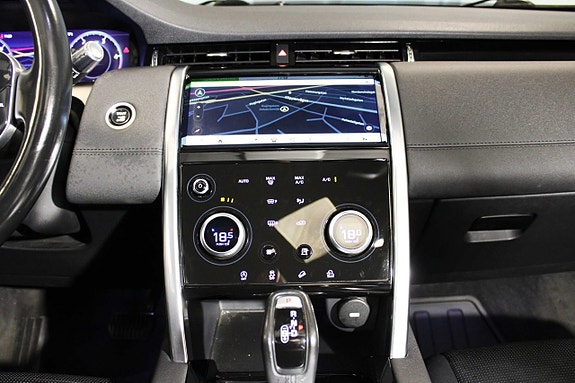 Land Rover Discovery Sport 18 of 27