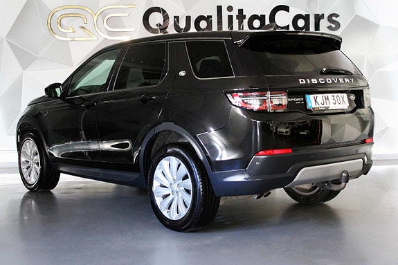 Land Rover Discovery Sport 3 of 5
