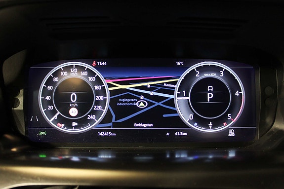 Land Rover Discovery Sport 17 of 27