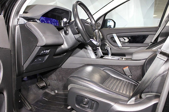 Land Rover Discovery Sport 12 of 27