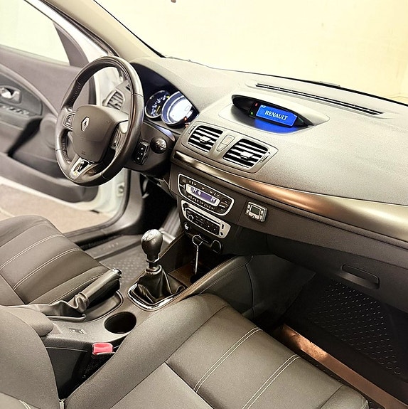 Renault Megane 16 of 19