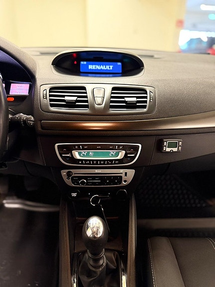 Renault Megane 15 of 19