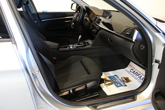 BMW 330e 8 of 25