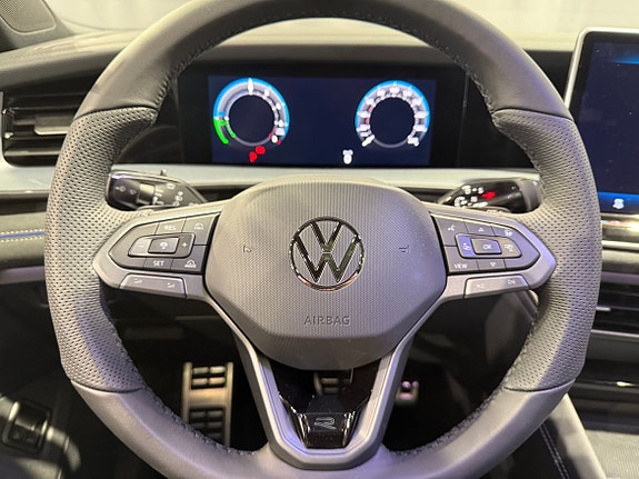 Volkswagen Tayron 12 of 26
