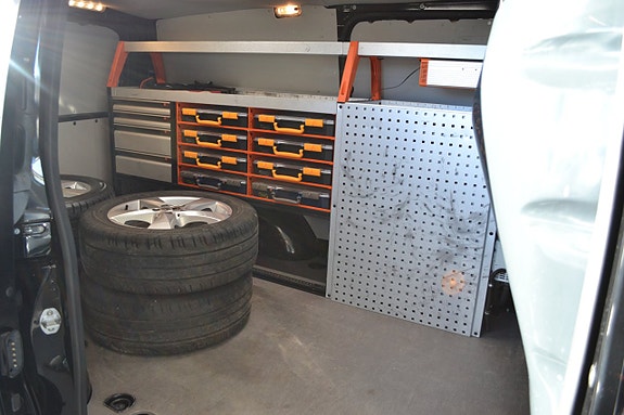 Mercedes-Benz Vito 119 12 of 17