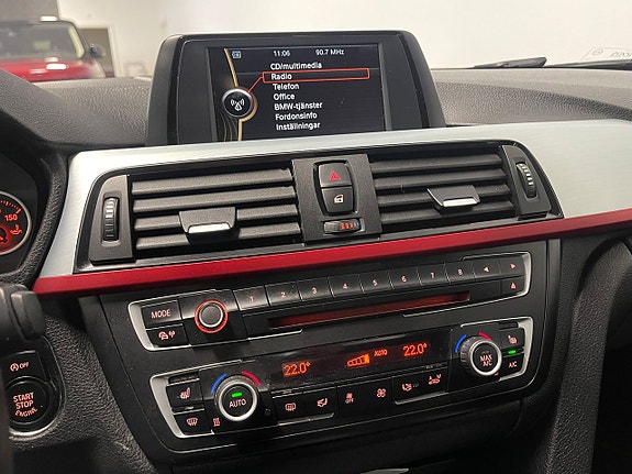 BMW 320 13 of 15