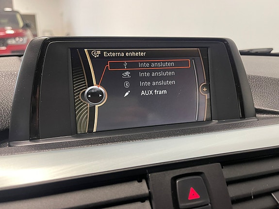 BMW 320 14 of 15