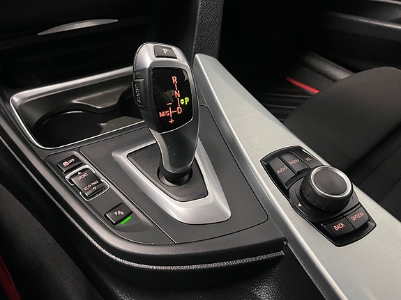 BMW 320 11 of 15