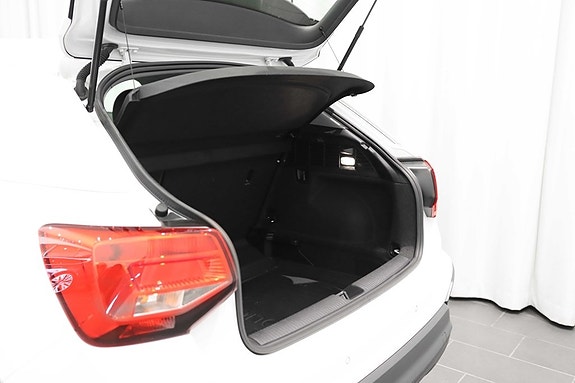 Audi Q2 5 of 5
