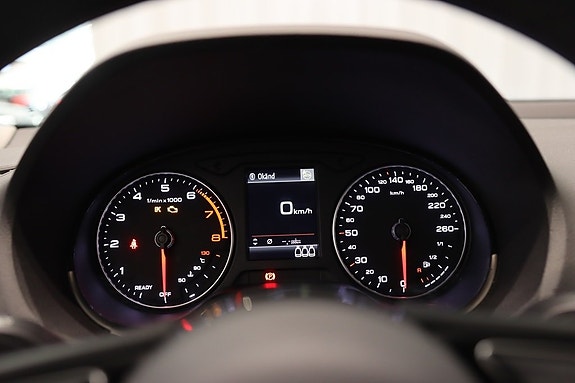 Audi Q2 14 of 20