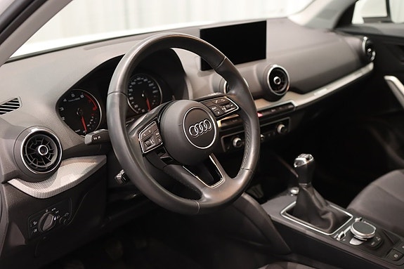 Audi Q2 10 of 20