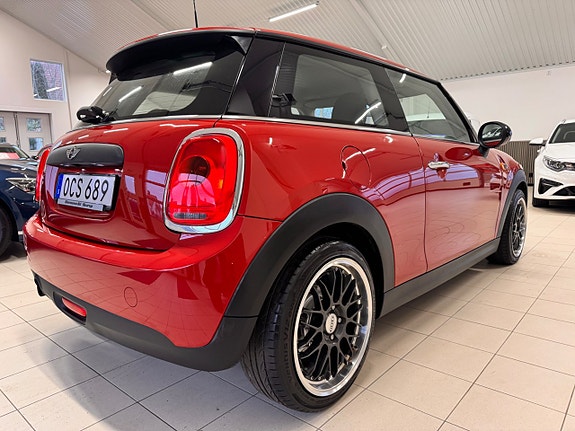 MINI One 5 of 5