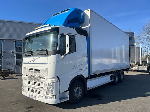 Volvo FH 460 I-Shift 6x2 LNG Kylbil Skåpbil