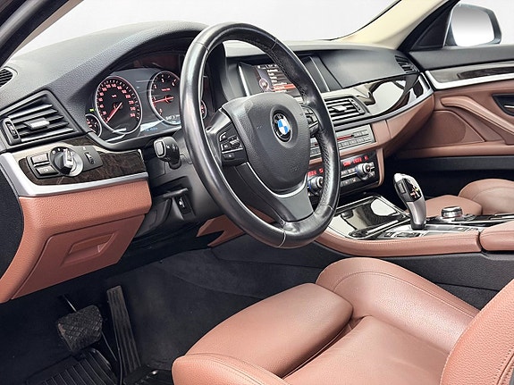 BMW 520 12 of 30