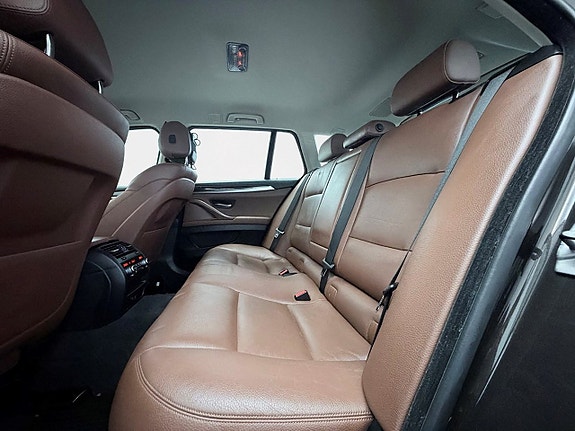 BMW 520 14 of 30