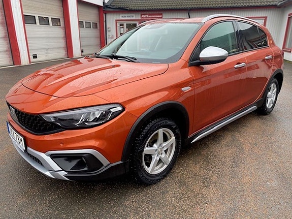 Fiat Tipo Cross 4 of 5