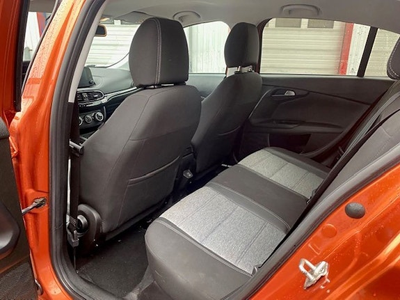 Fiat Tipo Cross 6 of 7