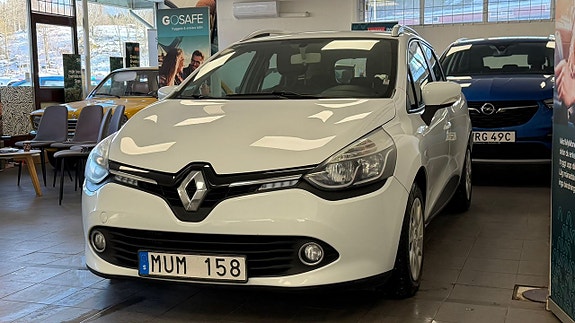 Renault Clio 2 of 5