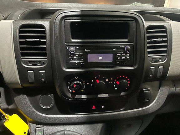 Renault Trafic 13 of 14
