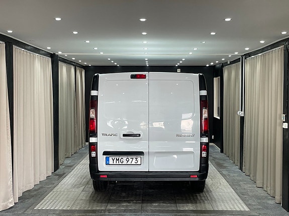 Renault Trafic 6 of 14