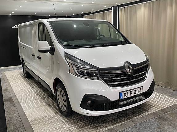 Renault Trafic 3 of 16