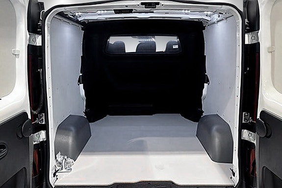 Nissan Primastar 14 of 14