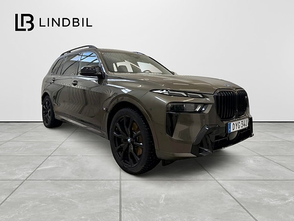 BMW X7 5 of 16