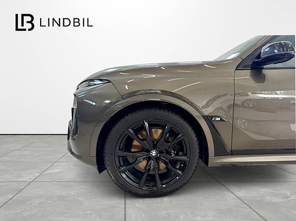 BMW X7 7 of 16