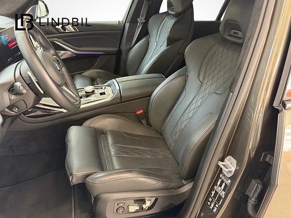 BMW X7 15 of 16