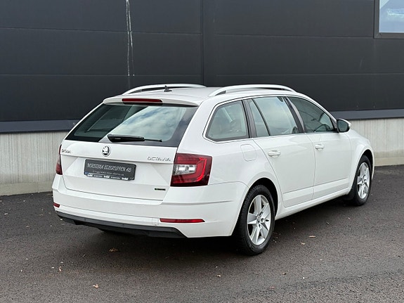 Skoda Octavia 6 of 23