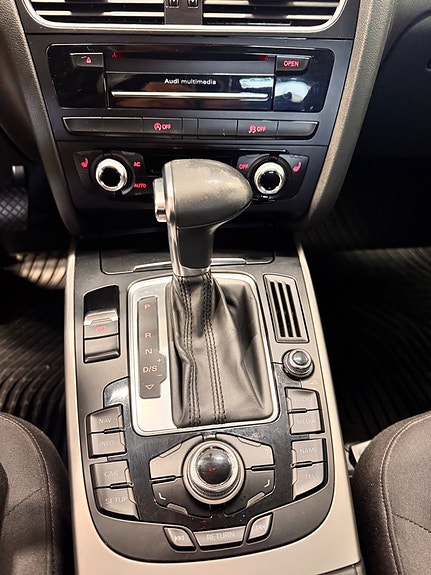 Audi A4 allroad 7 of 16