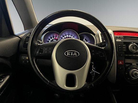 Kia Venga 9 of 19