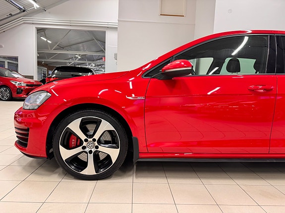 Volkswagen Golf I 5 of 5