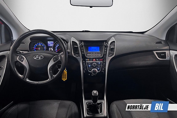 Hyundai i30 3 of 15