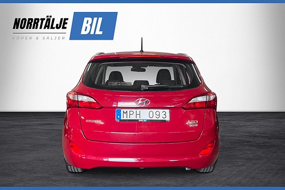 Hyundai i30 7 of 15