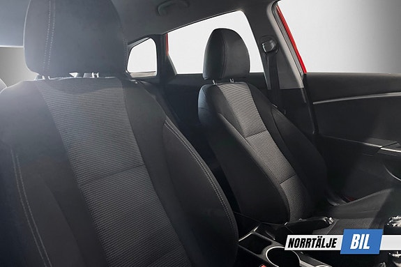 Hyundai i30 12 of 15