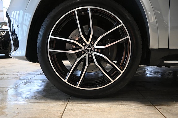 Mercedes-Benz GLS450 d 6 of 27